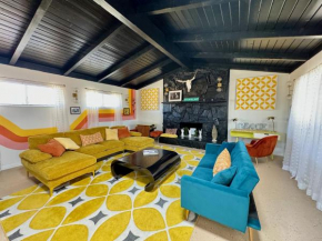 Mid-Century Modern Home w/Pool & Hot Tub